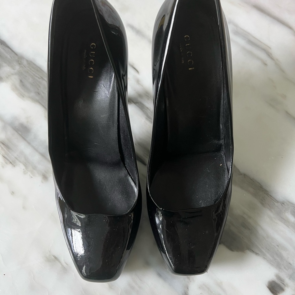 Gucci Women's Shiny Black Heels